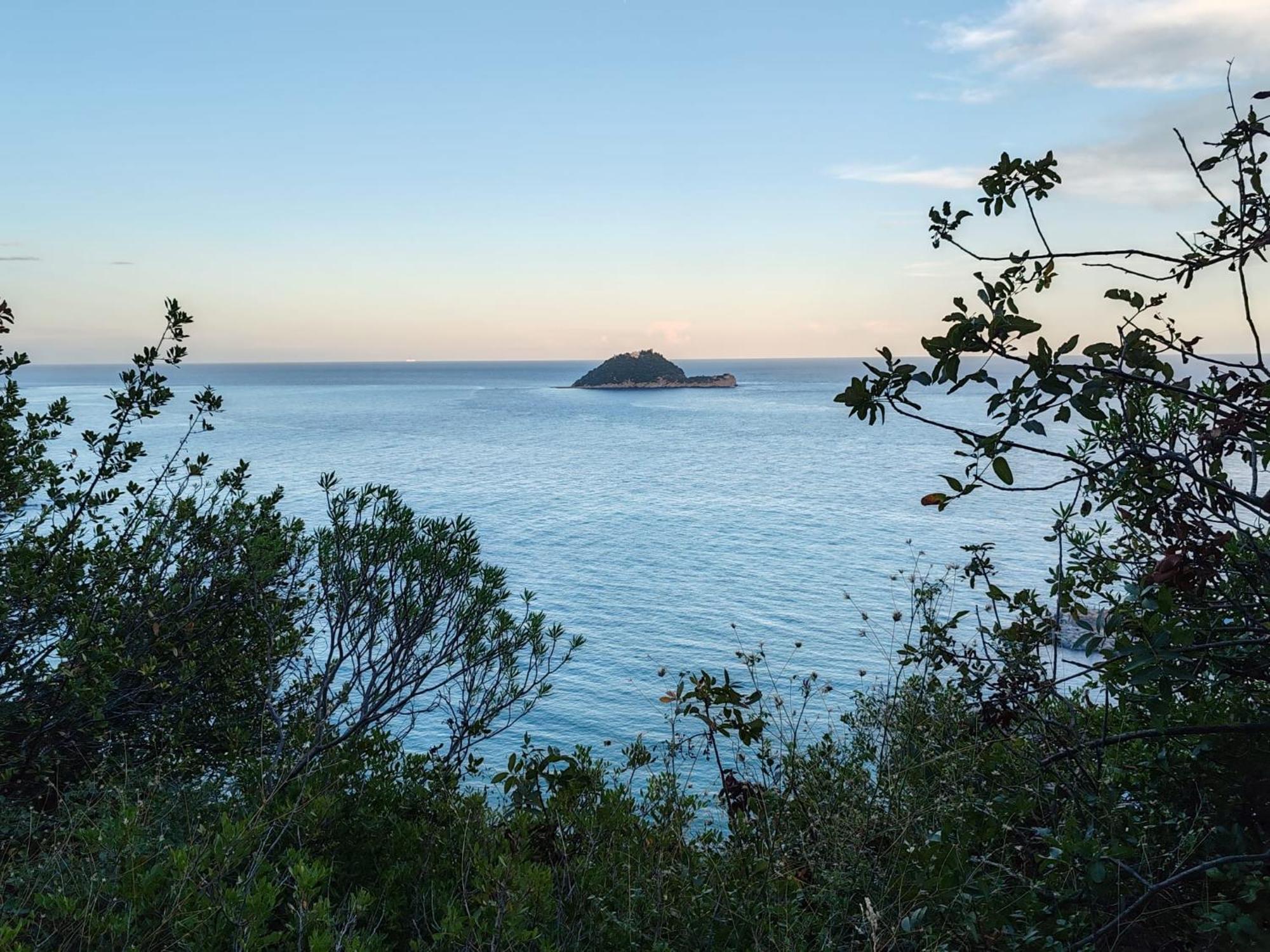 Appartamento Vista Mare Albenga Eksteriør billede