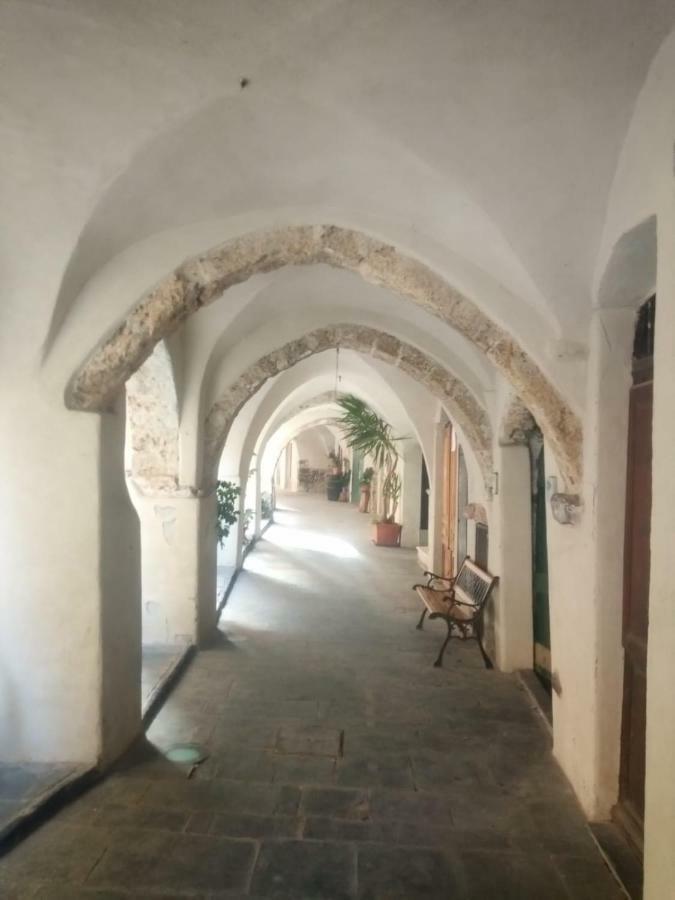 Appartamento Vista Mare Albenga Eksteriør billede