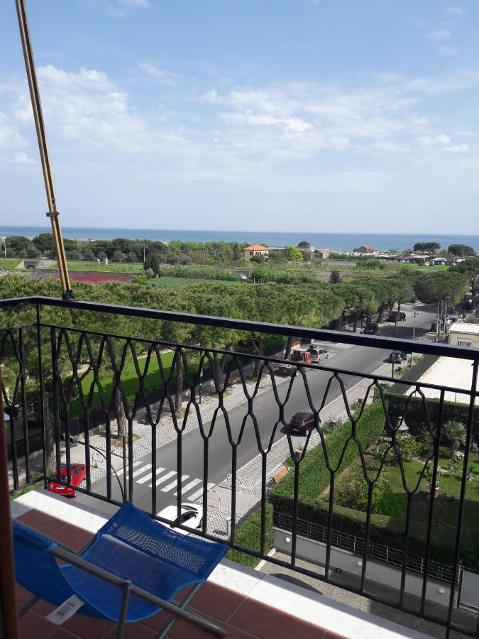 Appartamento Vista Mare Albenga Eksteriør billede